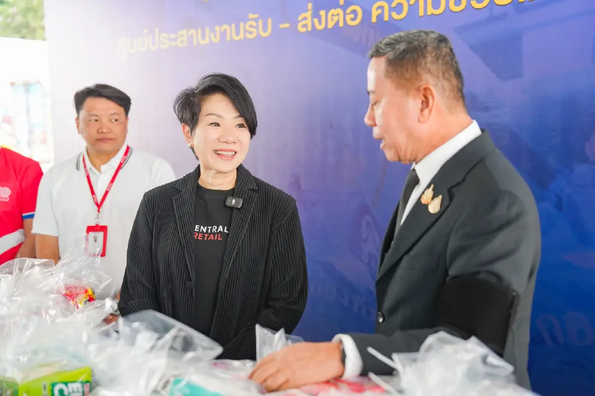 เซ็นทรัล รีเทล ห่วงใยชาวใต้ เร่งส่งถุงยังชีพล็อตล่าสุด 10,000 ถุง ผ่านกองทัพไทย