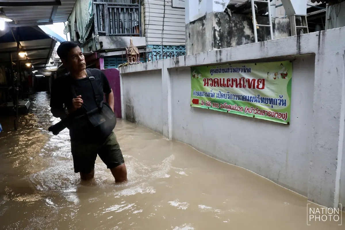น้ำเจ้าพระยาสูงต่อเนื่อง พื้นที่เกาะเกร็ดยังท่วมขัง บางจุดสูง 40 ซม.