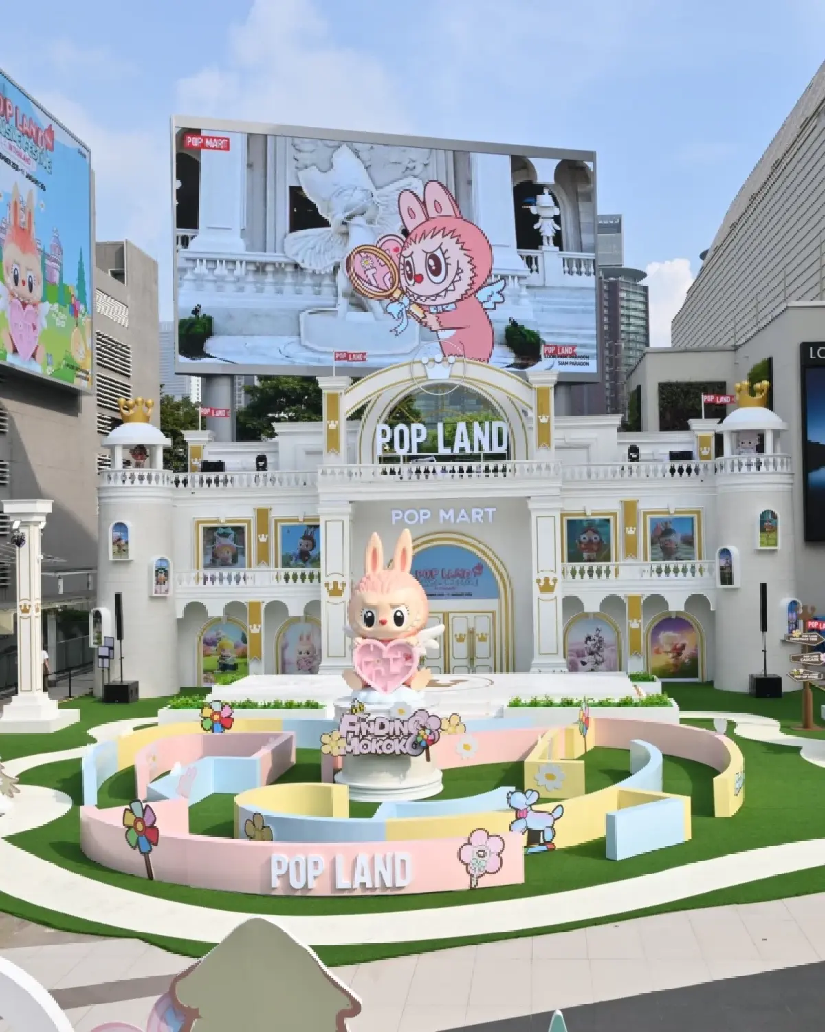 ยักษ์รีเทลชู ‘คาแรกเตอร์ดัง’  ประชัน ‘แลนด์มาร์ก’ ชิงทราฟฟิกคนเดินห้างปลายปี