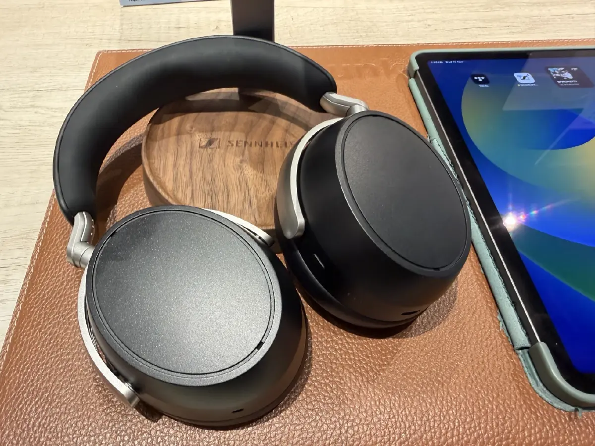 สะดวก+เสียงดี! 'Sennheiser HDB 630' หูฟังเสียงดีที่ไม่ต้องมีสาย