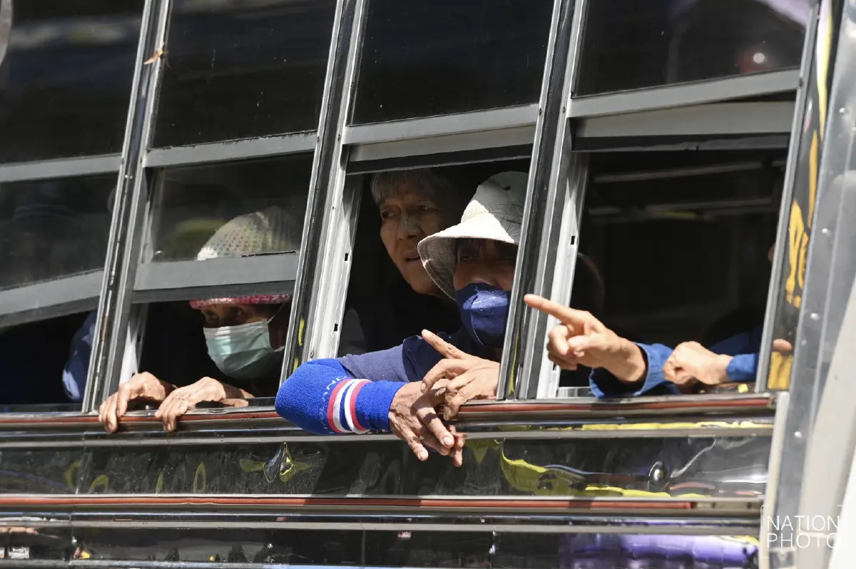 เดือด! คปท. ขนมวลชนทำกิจกรรมทวงคืน "ปราสาทตาควาย" ที่ จ.สุรินทร์