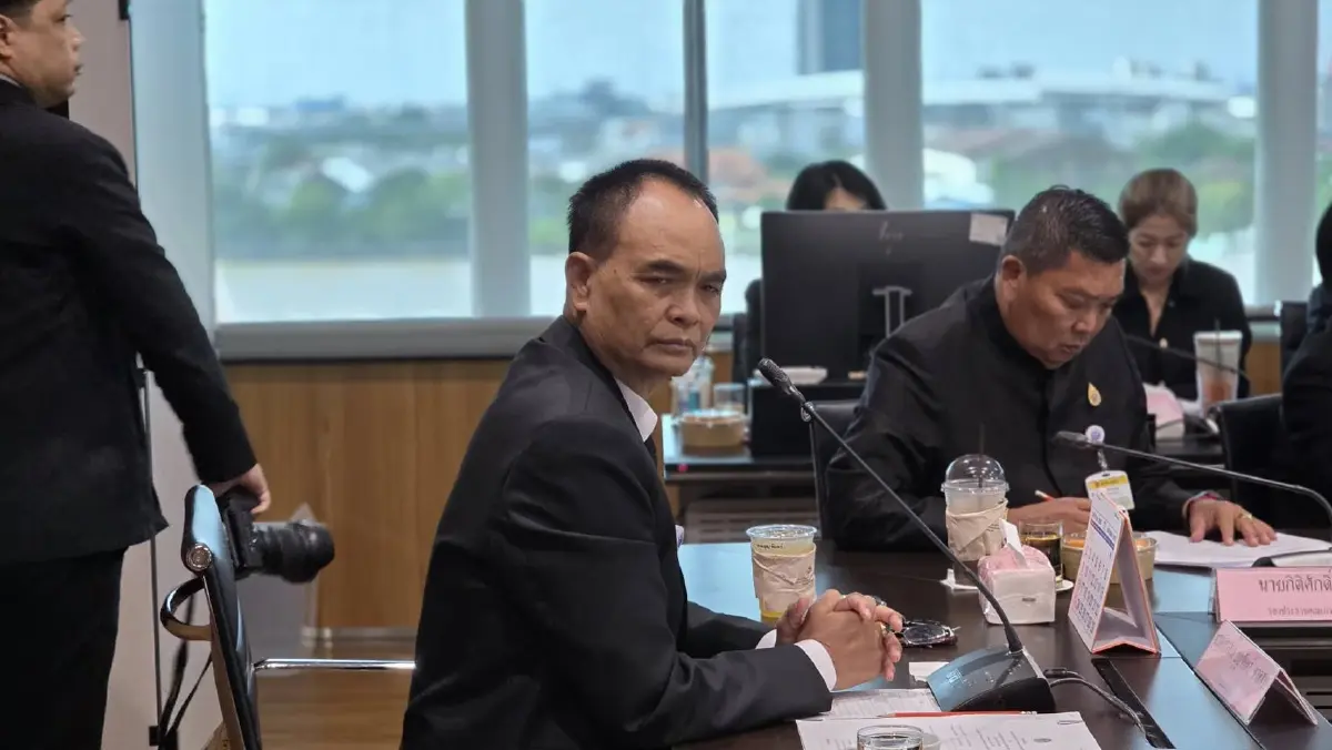 'บิ๊กโจ๊ก' จี้ 'นายกฯ' สั่ง 'ผบ.ตร.'หยุดทำหน้าที่ ก่อนโดน ม.157