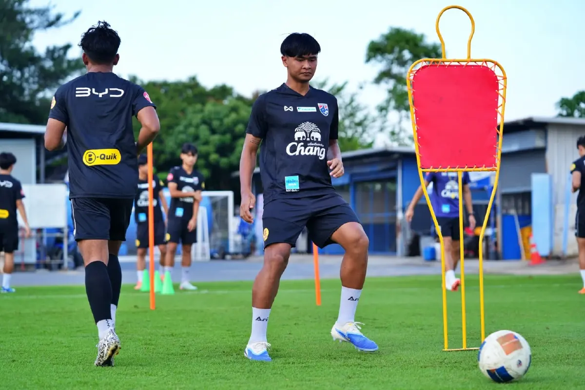 LIVE ถ่ายทอดสดฟุตบอล ทีมชาติไทย พบ อินเดีย ดูบอลสด ฟุตบอลอุ่นเครื่อง U23