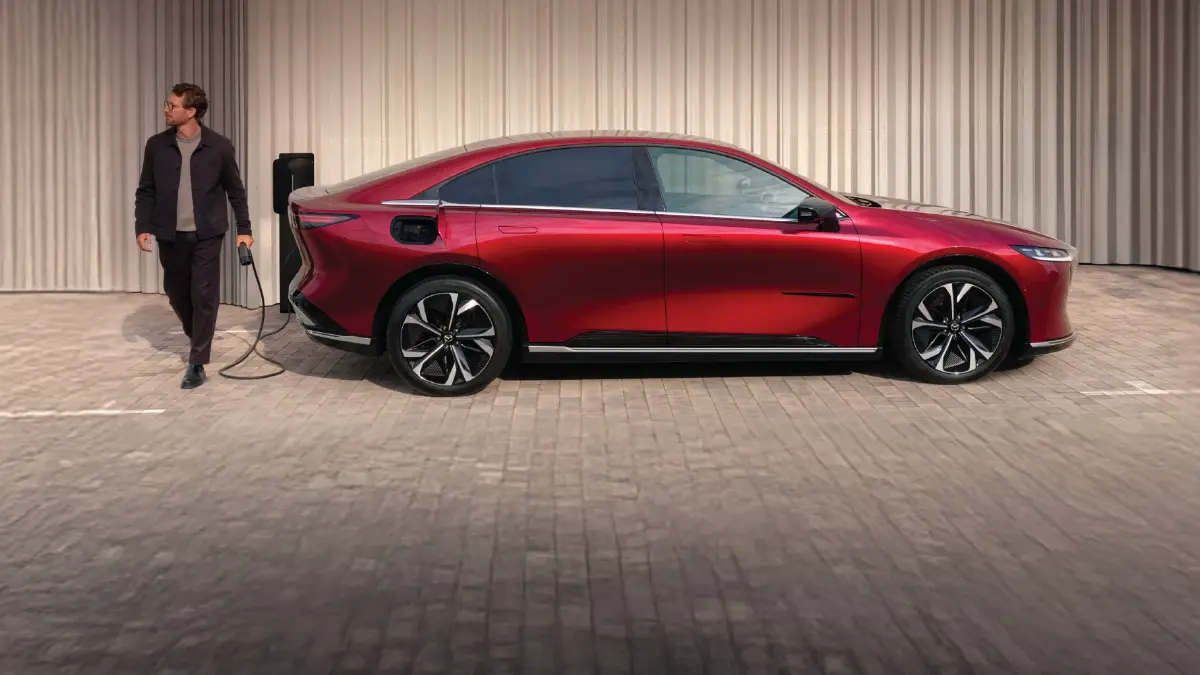 มาสด้า พร้อมก้าวสู่ยุคใหม่กับรถไฟฟ้า THE ALL-ELECTRIC MAZDA6e
