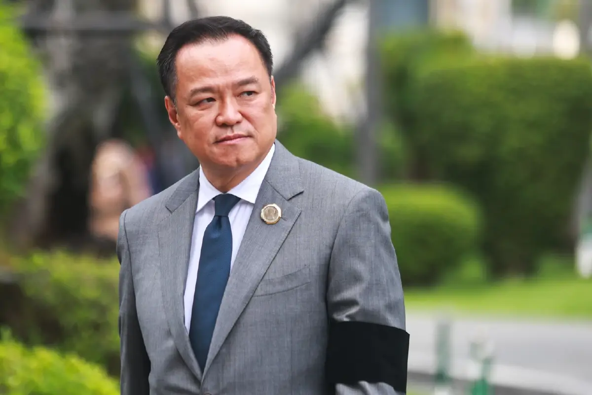 ‘อนุทิน’ หงายไพ่ ‘ยุบสภา’ ต่อรอง ‘ฝ่ายค้ำ’ ค้านศึกซักฟอก