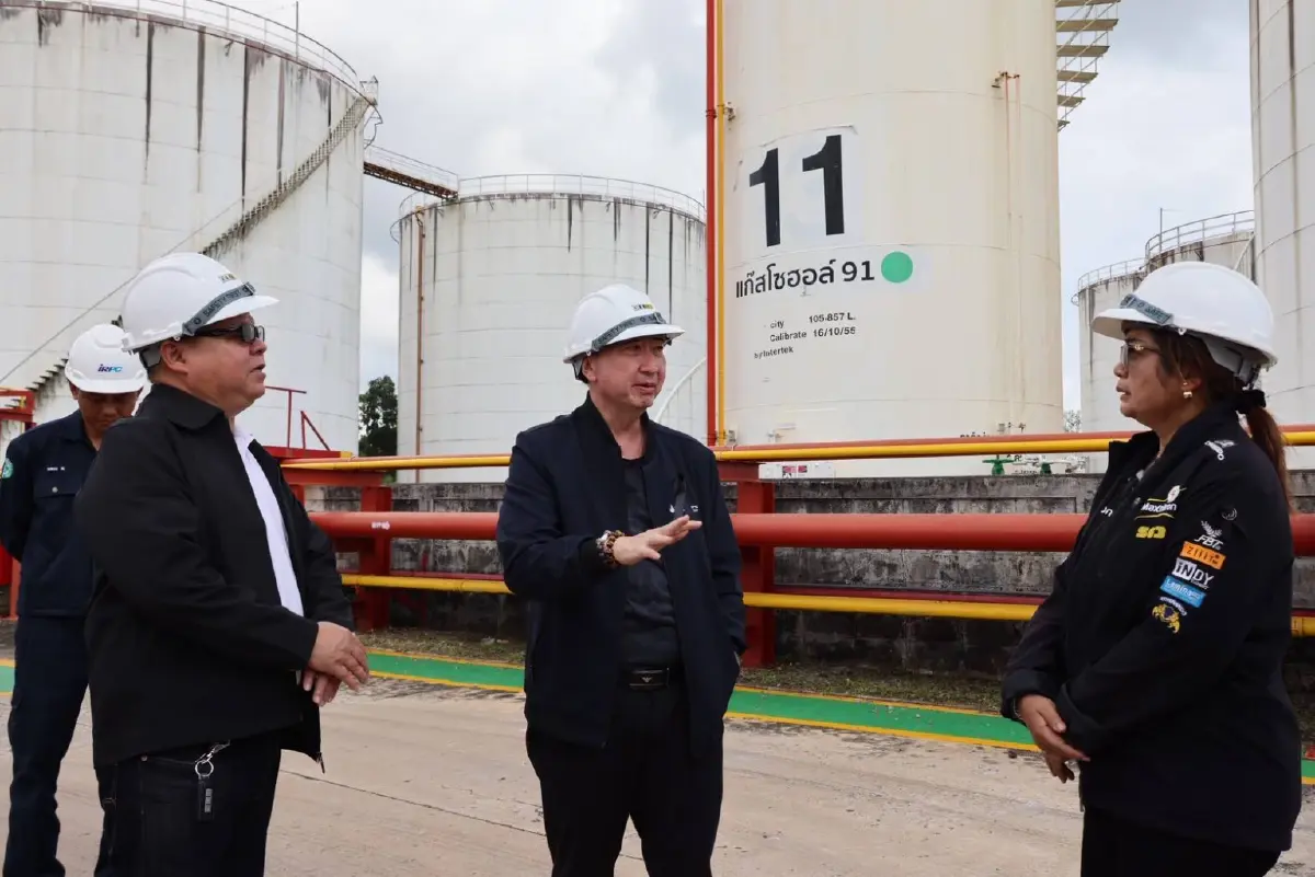 สกนช. ลุยชุมพร เปิดคลังกระจายน้ำมัน ย้ำบทบาทรักษาเสถียรภาพราคาพลังงาน
