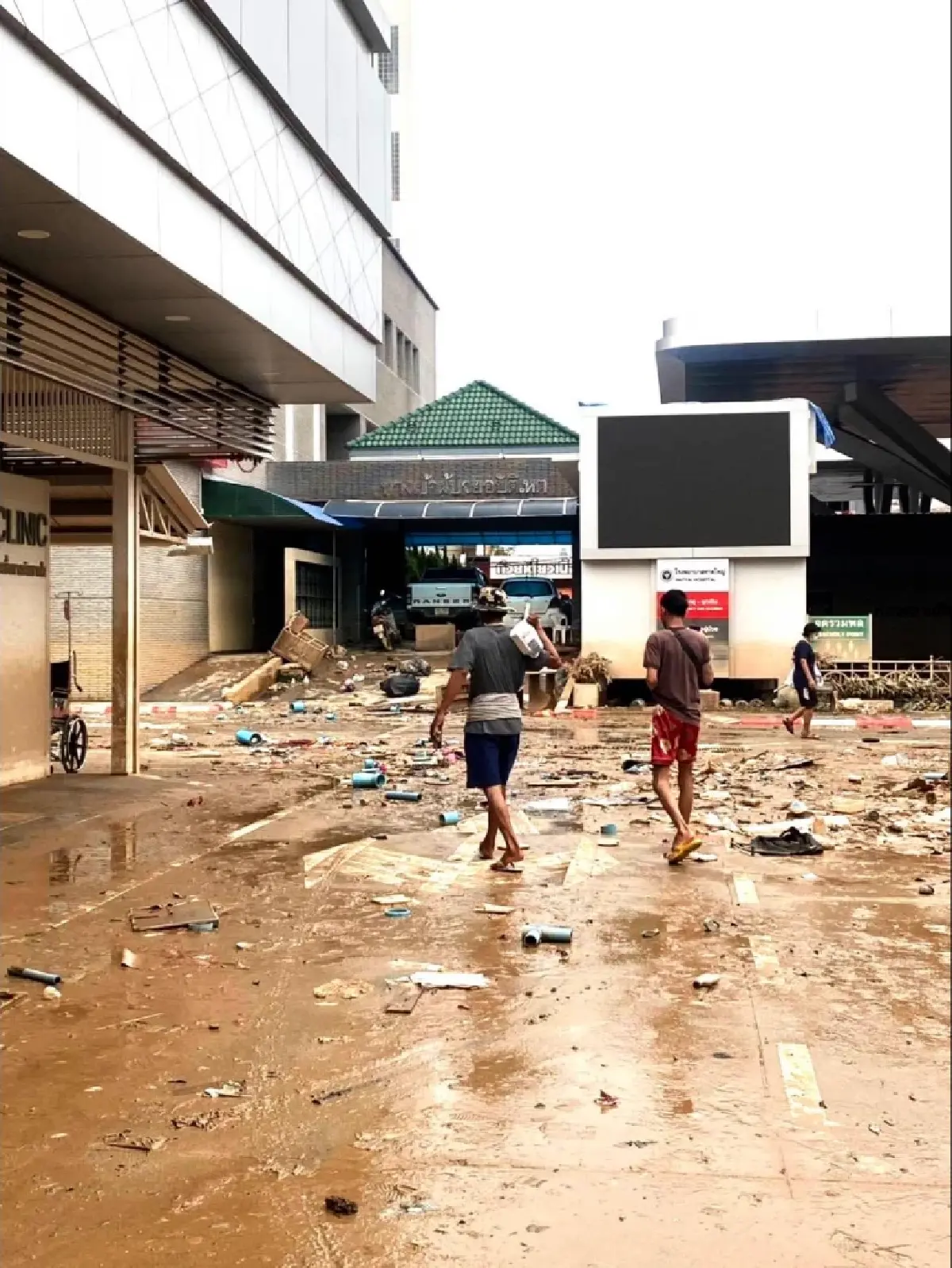 น้ำท่วมหาดใหญ่ 5 วันวิปโยค โรงพยาบาลหาดใหญ่ เสียหายพันล้านบาท