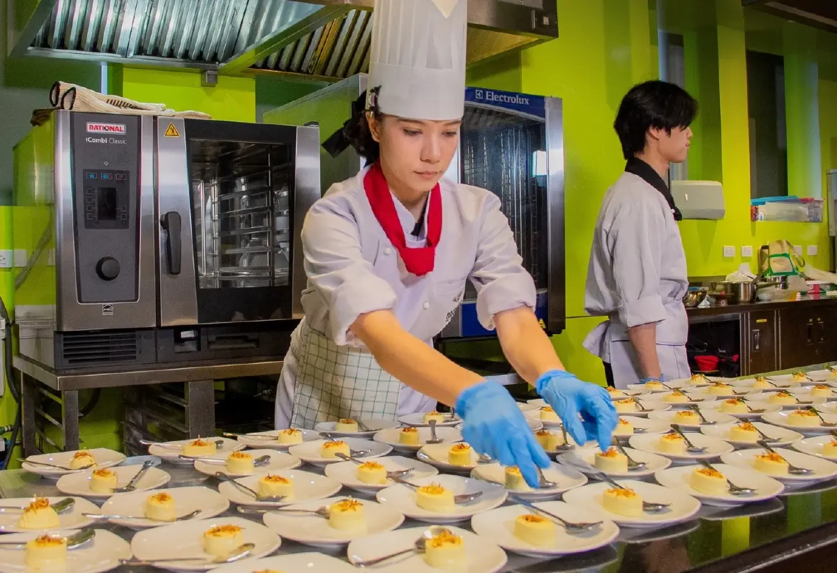 3 หลักสูตรใหม่ 'ทำคอนเทนต์-ทำอาหาร' เปลี่ยนคุณเป็น 'ผู้สร้าง' ลุยตลาดโลก