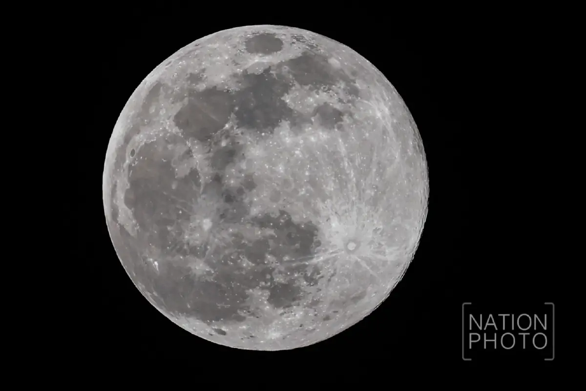 ชวนชม \'ซูเปอร์ฟูลมูน\' คืนลอยกระทง ปรากฏการณ์ เหนือท้องฟ้ากรุงเทพฯ