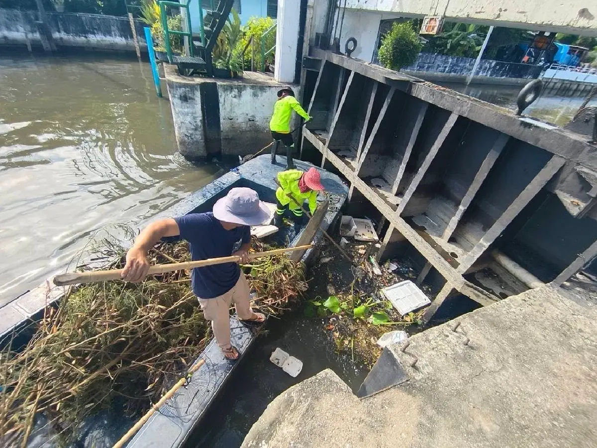 น้ำท่วม กทม. ไม่ใช่แค่ฝน กทม. ชี้ คลองเปรมประชากร วิกฤตจากผู้รุกล้ำ