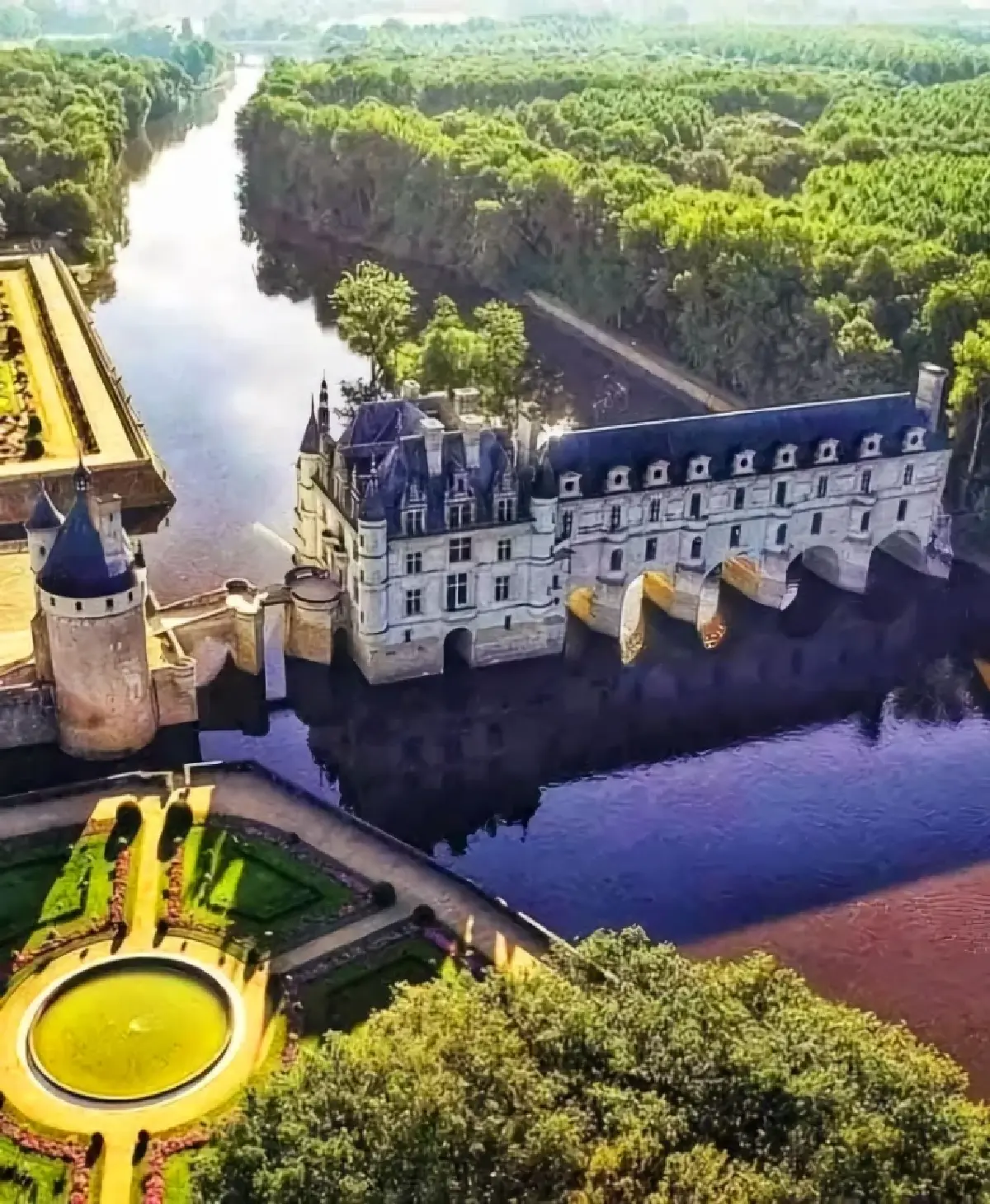 ลัวร์ แวลลีย์ (Loire Valley) มนต์เสน่ห์แห่งไวน์และปราสาท