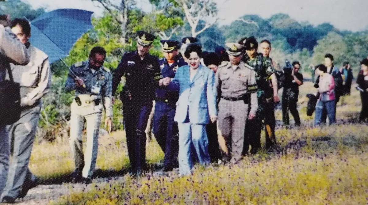 ลายแทง...ดูดอกไม้นามพระราชทาน 'สมเด็จพระพันปีหลวง'