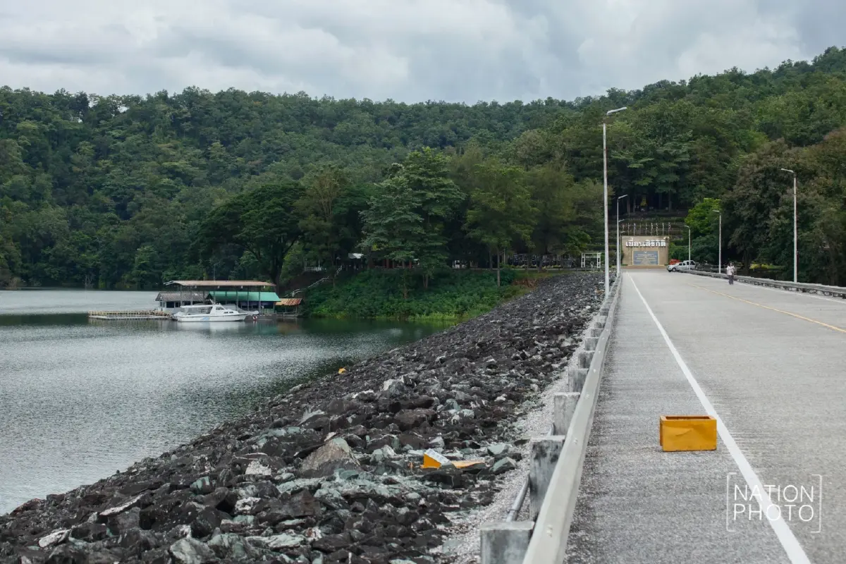 “เขื่อนสิริกิติ์” ใกล้เต็มความจุ ปริมาณน้ำ 97% ระบายน้ำเพิ่มรับมือ “คัลแมกี”