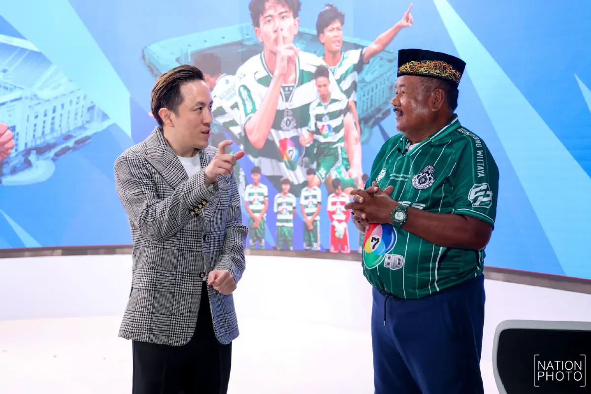 จุดพลังฝันเยาวชน! มอบทุนสนับสนุน ทีมฟุตบอล 'หมอนทองวิทยา'