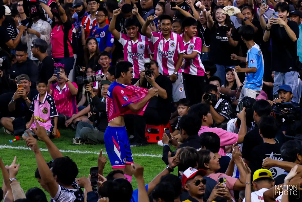 สุดมัน! อบจ.ชัยนาท ชนะ หมอนทองวิทยา 2-1 คว้าแชมป์กีฬา 7HD 2025