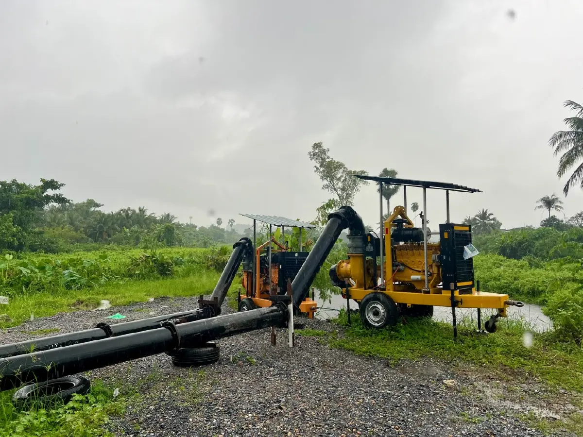 นครศรีธรรมราช ปังธงเหลือง เตือนน้ำท่วม ล้นตลิ่ง - เปิดศูนย์พักพิง