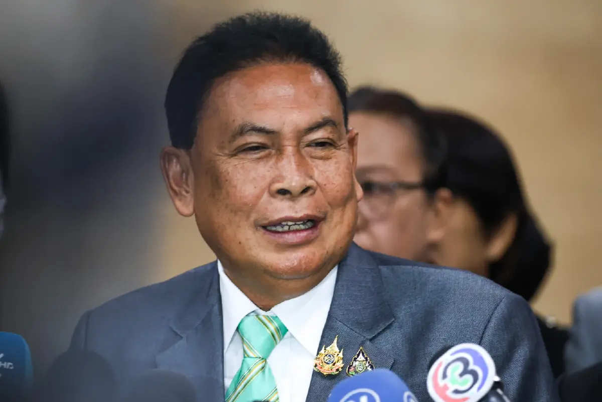 เช็กลิสต์ ‘6 พรรคเล็ก’ ลุยต่อลุ้น ‘อะไหล่การเมือง’ รัฐบาล