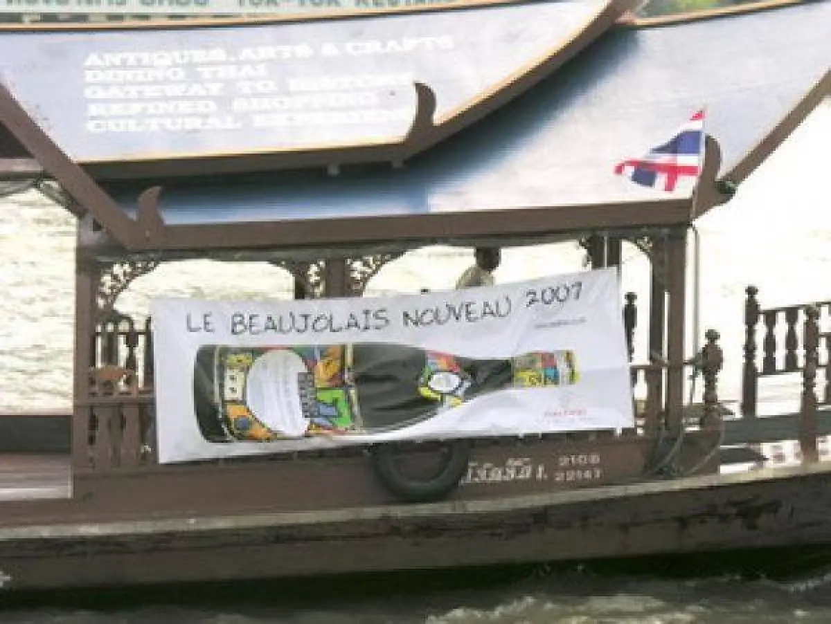 โบโฌเลส์ นูโว สีสันที่กำลังจะหายไปจากเมืองไทย