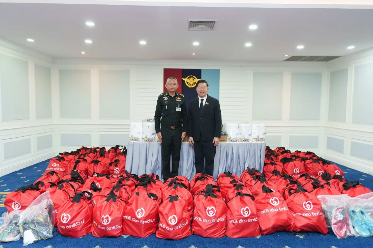 กลุ่มเซ็นทรัลร่วมใจต้านภัยธรรมชาติ บริจาค 2 ล้านบาท ฟื้นฟูน้ำท่วมใต้