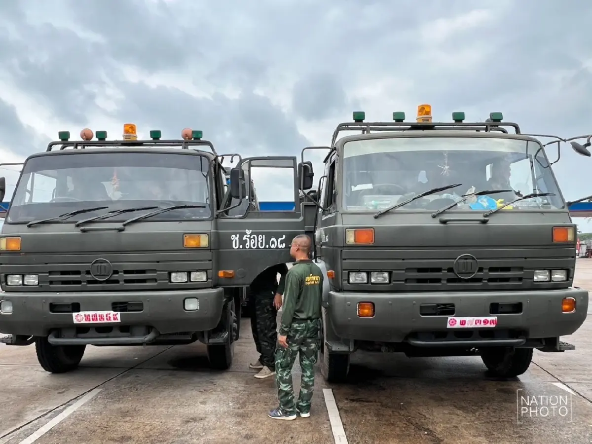 ทหารช่างราชบุรี นำเรือ-กำลังพล เสริมทัพช่วยหาดใหญ่น้ำท่วมหนัก