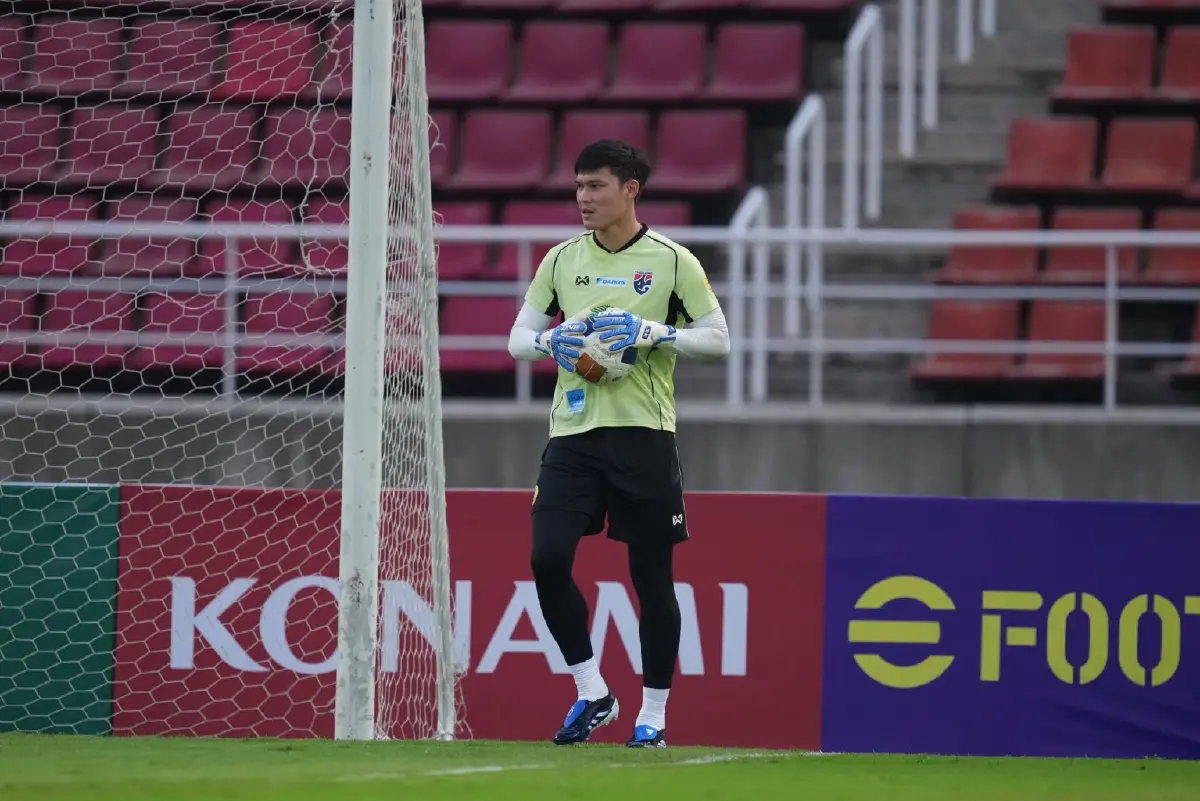 ดูบอลสด ถ่ายทอดสดฟุตบอล ทีมชาติไทย พบ สิงคโปร์ กระชับมิตรทีมชาติ