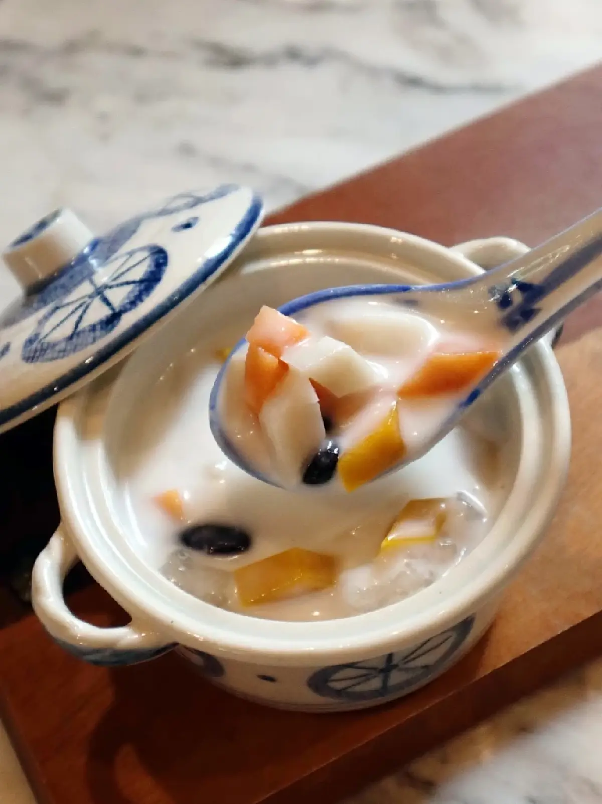 ‘เปรม’ คาเฟ่ขนมไทยในบ้านคหบดีอายุ 80 ปี ย่านเมืองเก่า ‘ภูเก็ต’