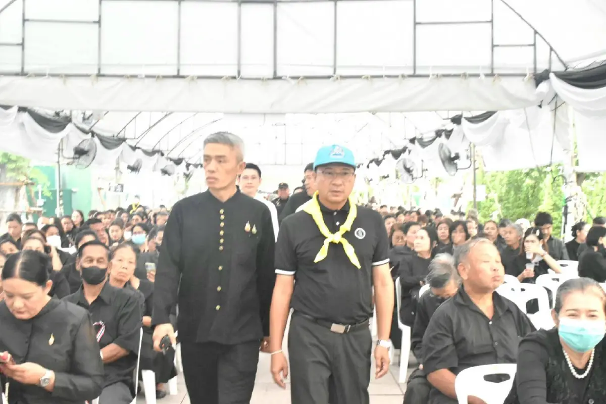 กทม. ตรวจความพร้อมสนามหลวง 9 พ.ย. ถวายสักการะพระบรมศพ พระพันปีหลวง