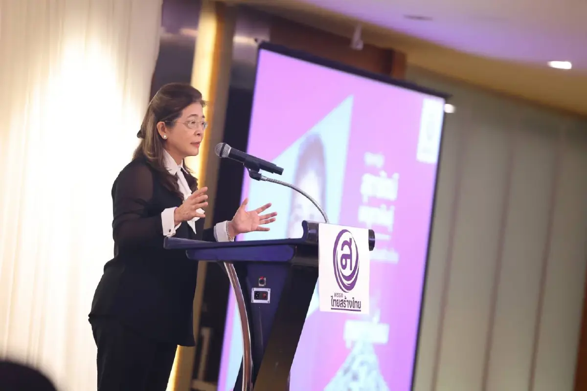 'สุดารัตน์' ลั่น ทสท.ทำการเมืองสุจริต ต่อสู้คนโกง-เลวไร้ที่ยืน