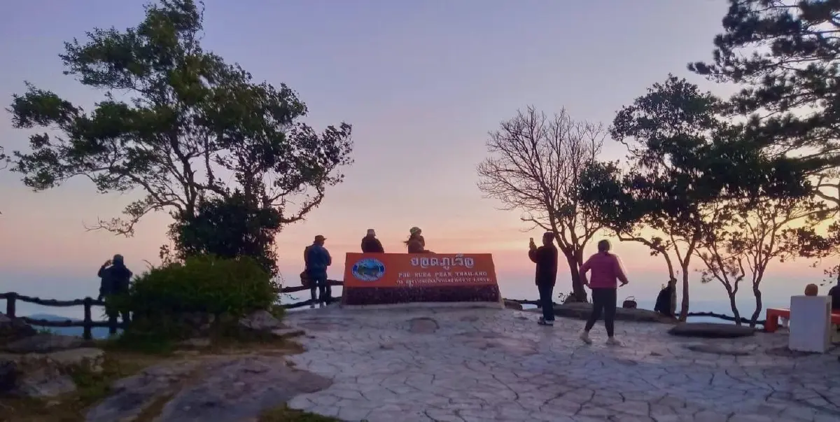 หนาวสั่นมาก ภูเรือ อุณหภูมิดิ่ง 7°C อุตุฯ เตือน อีสาน อุณหภูมิลด 5°C