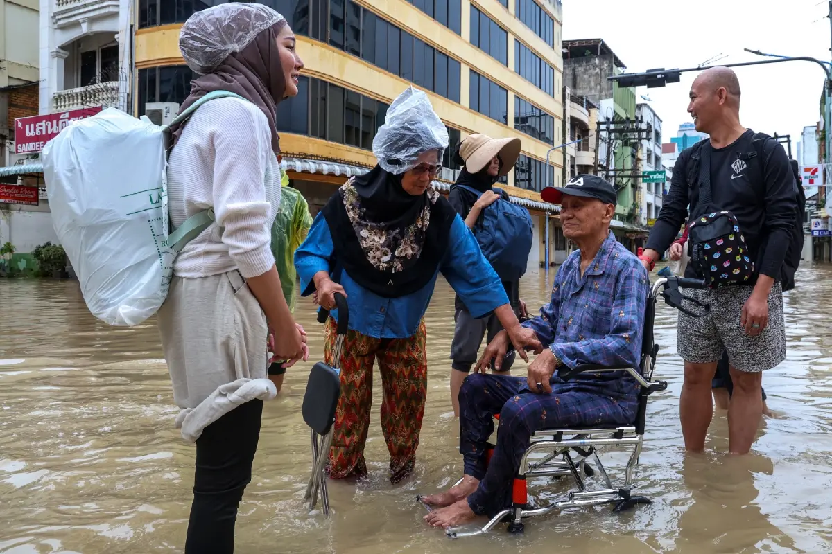 หลากประสบการณ์ นักท่องเที่ยวสิงคโปร์ติด‘น้ำท่วมหาดใหญ่’