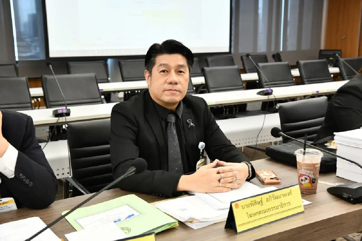 'กมธ.แก้รธน.' เคาะมอบอำนาจ 'รัฐสภา' เลือกองค์กรทำรธน.ใหม่