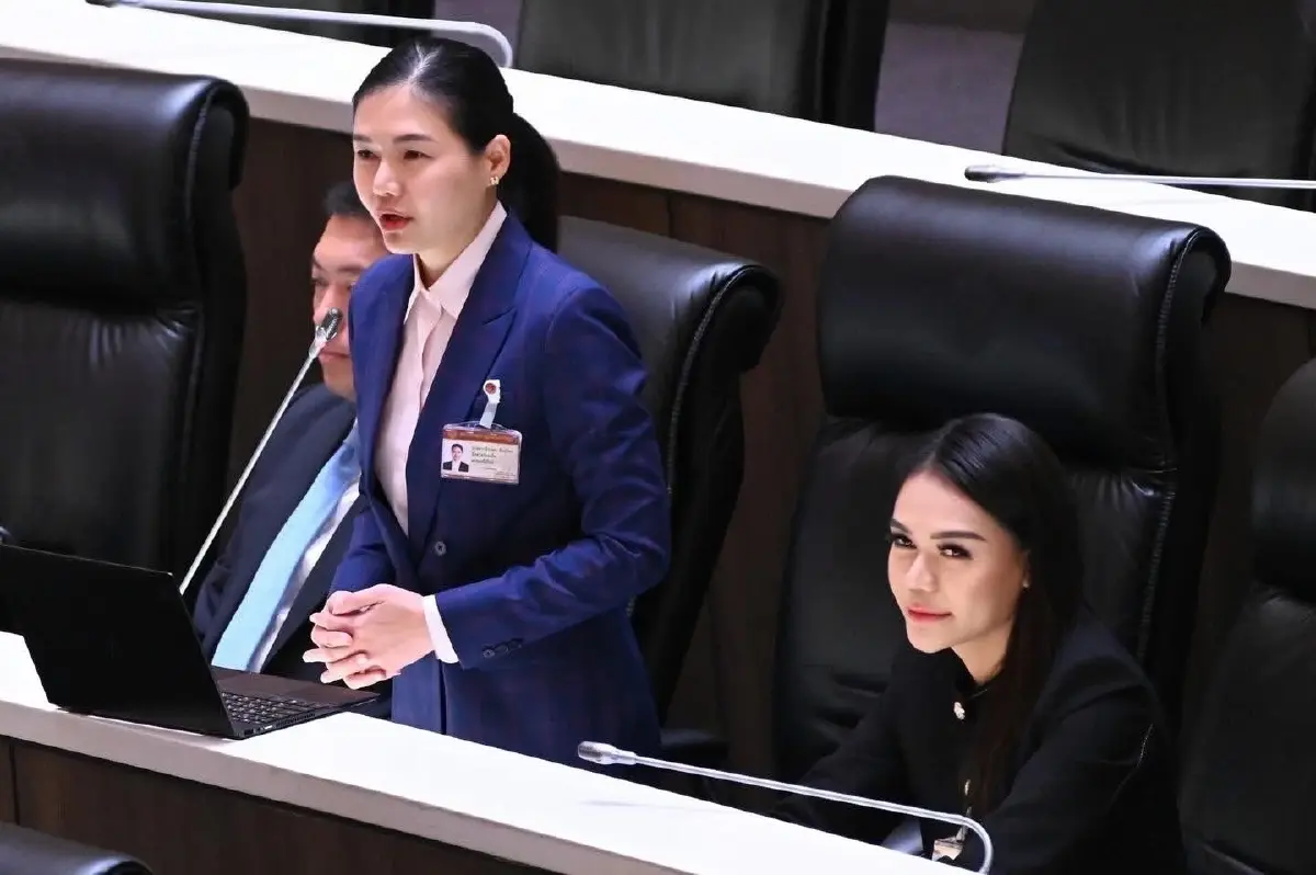 จับ‘นิสิต’ ตัดกำลัง‘สินธุไพร’  ศึกรุมกินโต๊ะ ‘แดงร้อยเอ็ด’