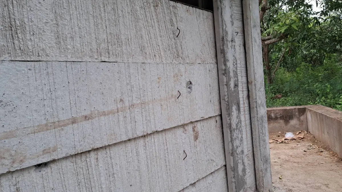 เปิดภาพ กัมพูชายิงกระสุนมาถูกบัคเกอร์ทหารไทย ที่บ้านหนองหญ้าแก้ว