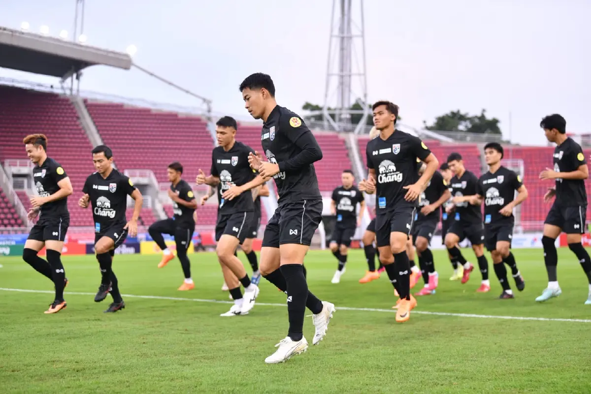 ดูบอลสด ถ่ายทอดสดฟุตบอล ทีมชาติไทย พบ สิงคโปร์ กระชับมิตรทีมชาติ