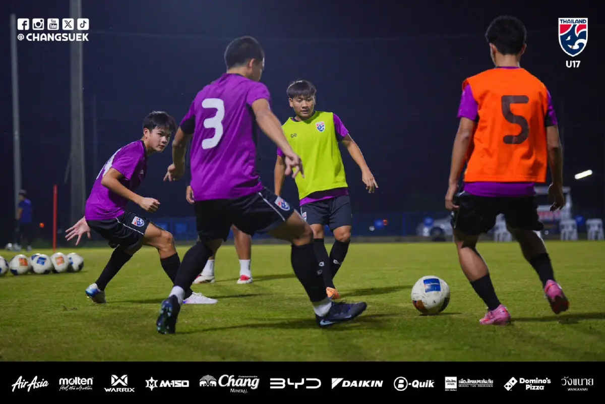 LIVE : ถ่ายทอดสด 'ฟุตบอลทีมชาติไทย พบ คูเวต' ดูบอลสด คัดฯ ชิงแชมป์เอเชีย 2026