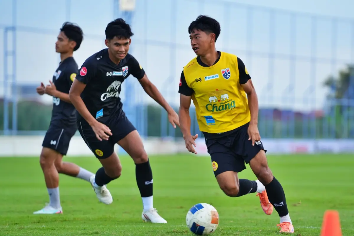 LIVE ถ่ายทอดสดฟุตบอล ทีมชาติไทย พบ อินเดีย ดูบอลสด ฟุตบอลอุ่นเครื่อง U23