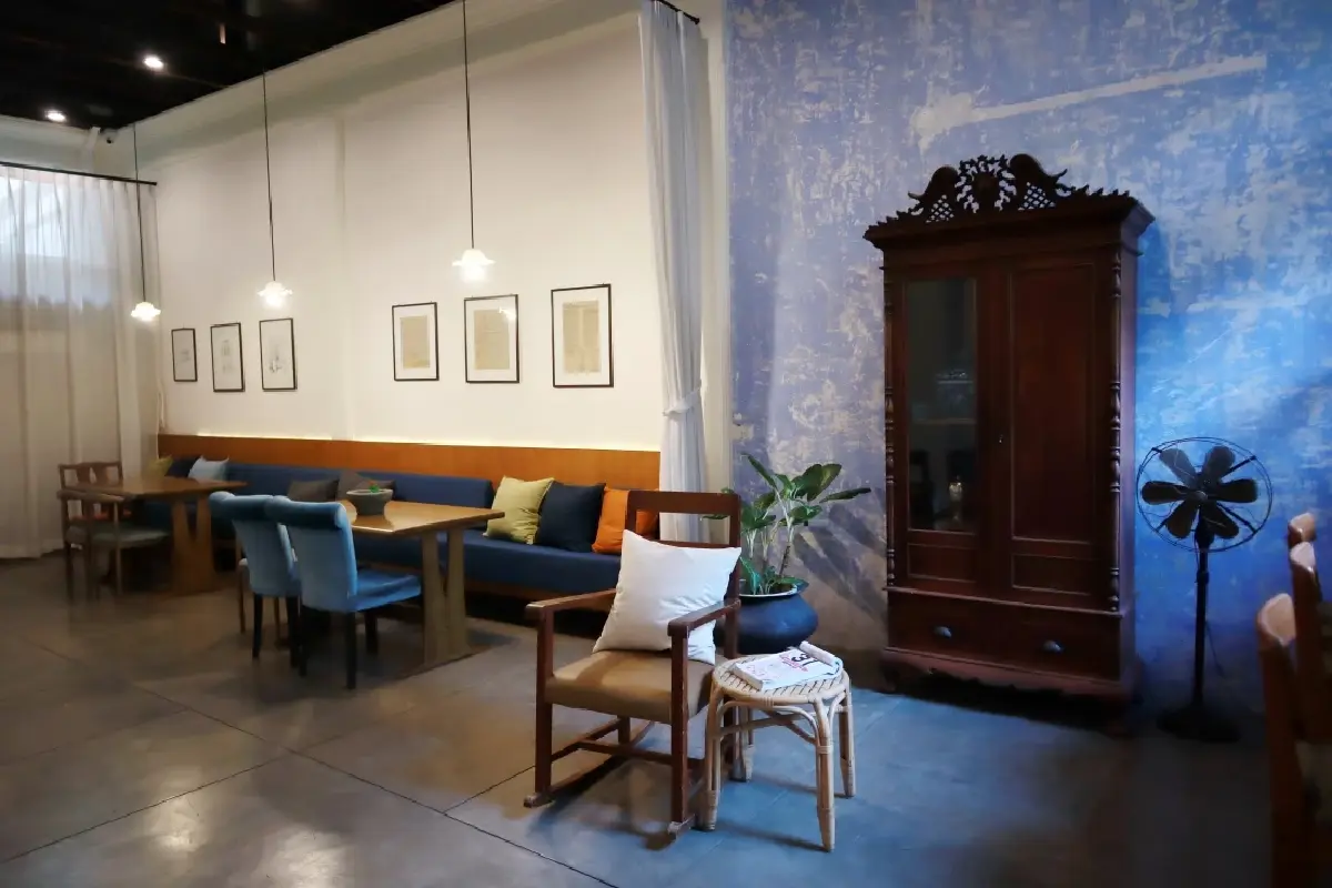 ‘เปรม’ คาเฟ่ขนมไทยในบ้านคหบดีอายุ 80 ปี ย่านเมืองเก่า ‘ภูเก็ต’