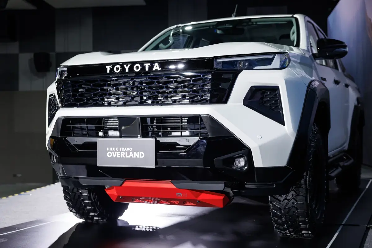 โตโยต้า เสริมตลาดปิกอัพ 'HILUX TRAVO'  เคาะ  789,000-1,366,000 บาท