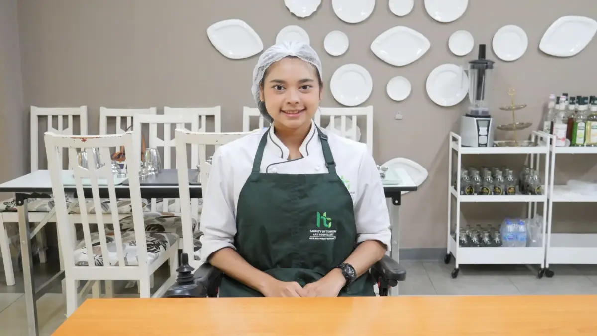 ดึงเชฟดังสร้างแรงบันดาลใจให้กับ นศ.ตั้งเป้าปั้นนักบริการรุ่นใหม่