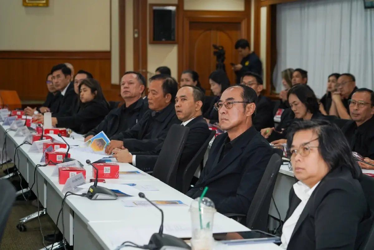 สู้ PM2.5! มท. ระดม กอปภ.ก. เตรียมรับมือ 'ฝุ่นภาคกลาง' ธ.ค. - ก.พ.