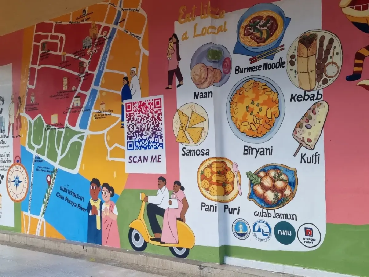 ทัวร์เดิน ‘พาหุรัด’ กับ 2 ศิลปิน เช็คอินร้านโรตีปิดท้ายคาเฟ่ยาขม