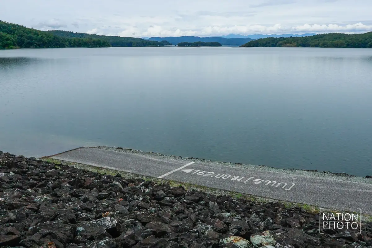 “เขื่อนสิริกิติ์” ใกล้เต็มความจุ ปริมาณน้ำ 97% ระบายน้ำเพิ่มรับมือ “คัลแมกี”