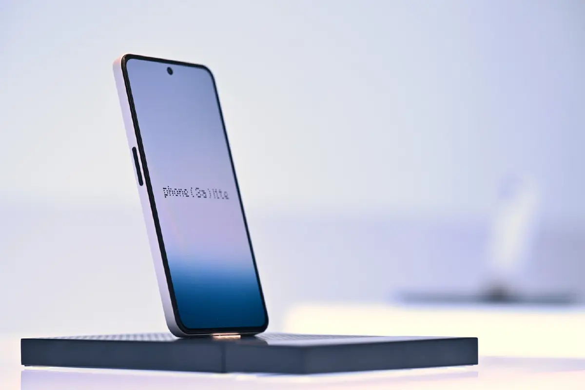 แตกต่างอย่างคุ้มค่า! 4 เหตุผลที่ควรโดน 'Nothing Phone (3a) Lite'