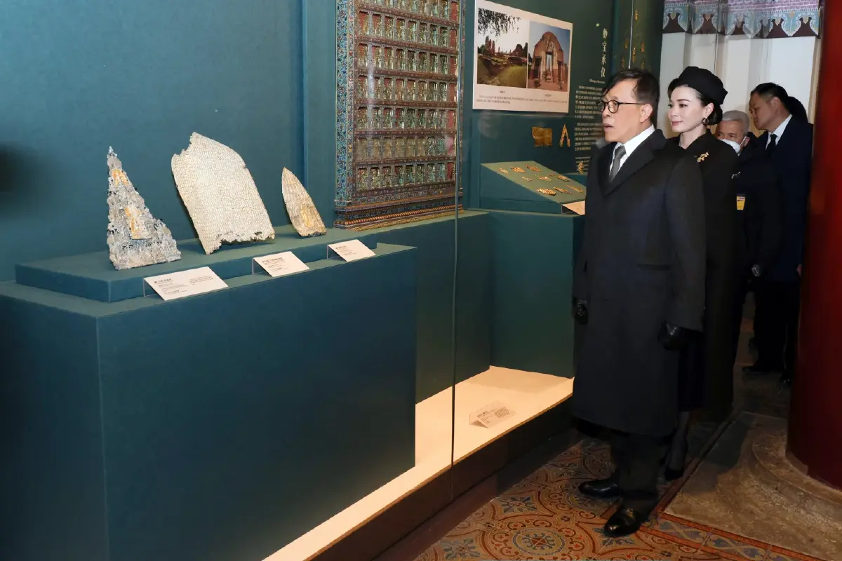 ในหลวง-พระราชินี ทรงปฏิบัติพระราชกรณียกิจ ณ สาธารณรัฐประชาชนจีน