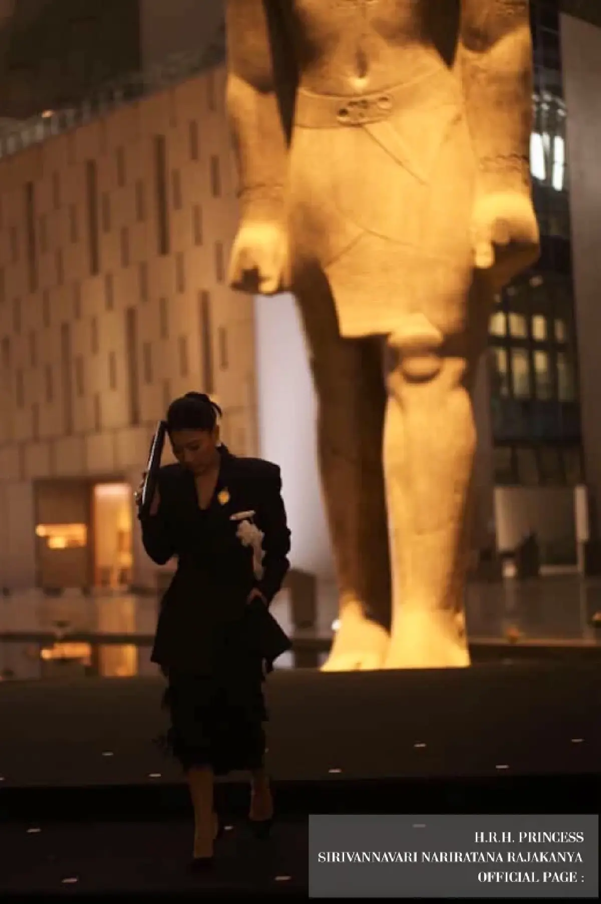 เจ้าฟ้าสิริวัณณวรีฯ ทอดพระเนตรพิพิธภัณฑ์อียิปต์แห่งใหม่ เป็นการส่วนพระองค์