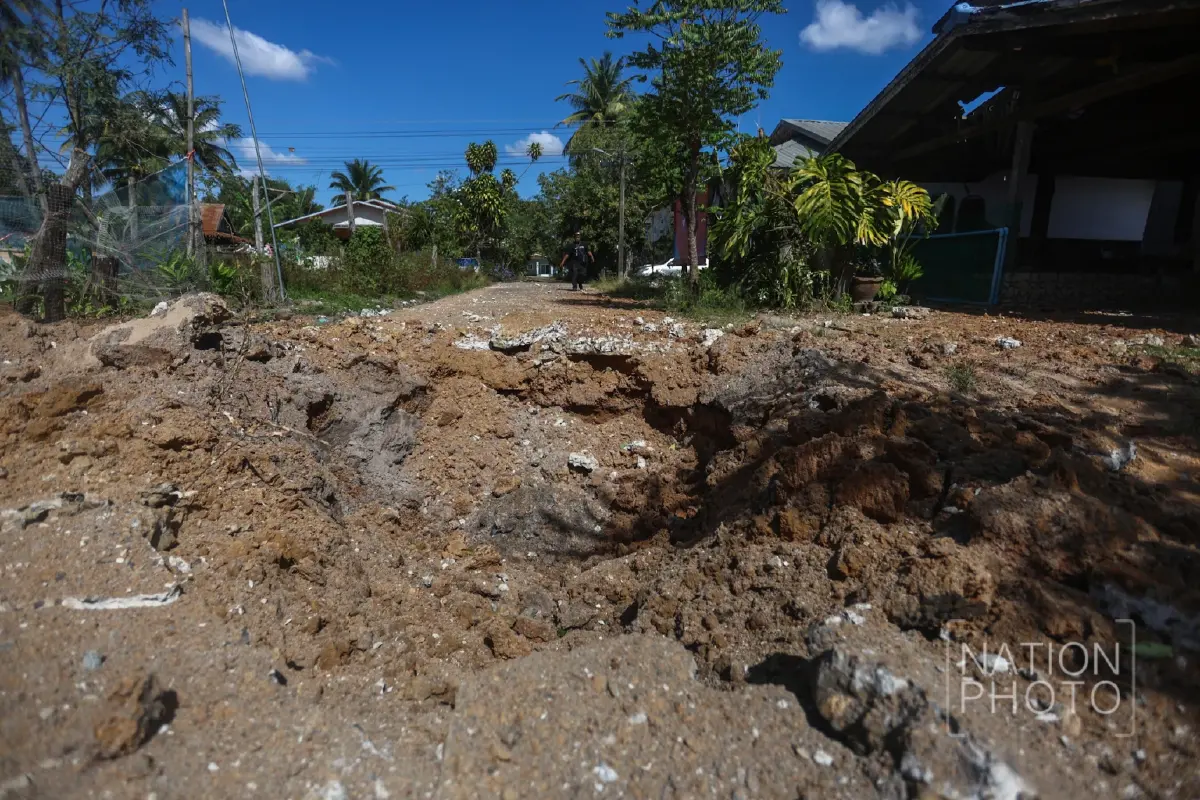 ทรัมป์ โทรคุย ไร้ผล! กัมพูชาสาด BM-21 ถล่มบ้านคนไทย เจ็บอื้อ แขนขาด