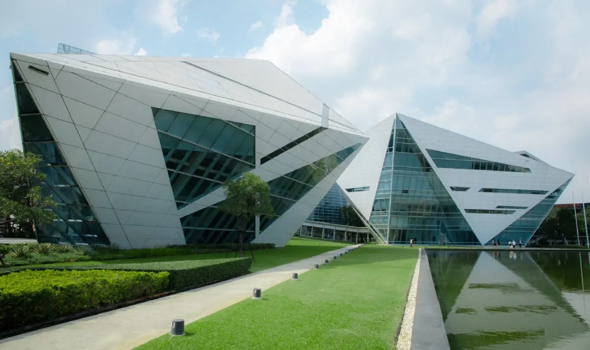 เทรนด์หลักสูตรใหม่ 'ม.กรุงเทพ' ฉีกทุกกฎการเรียนแบบเดิมๆ