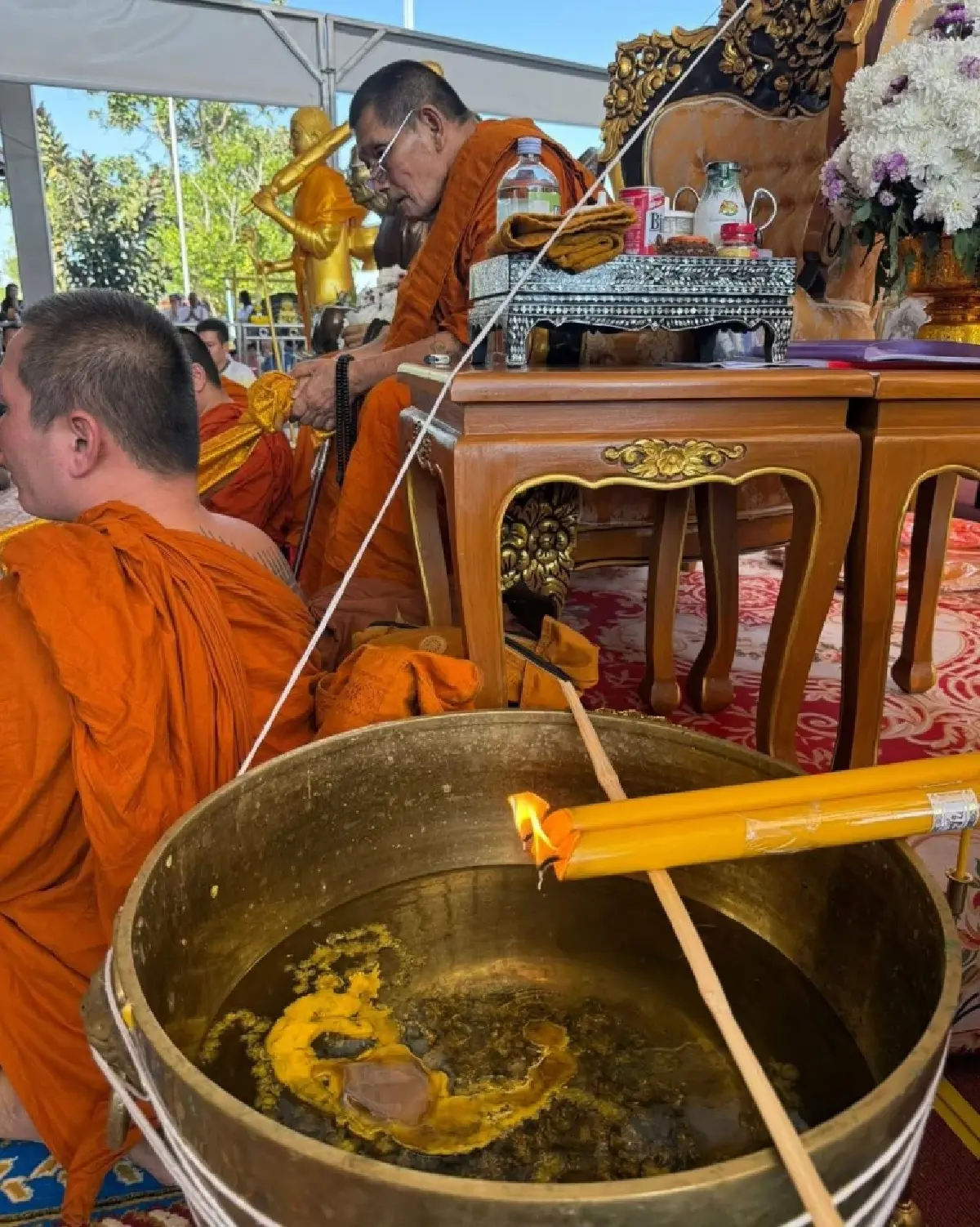 หลวงปู่ศิลา ให้พรปีใหม่ 2569 สิ้นหนี้เหลือใช้ ทำน้ำมนต์ ส่งท้ายปี