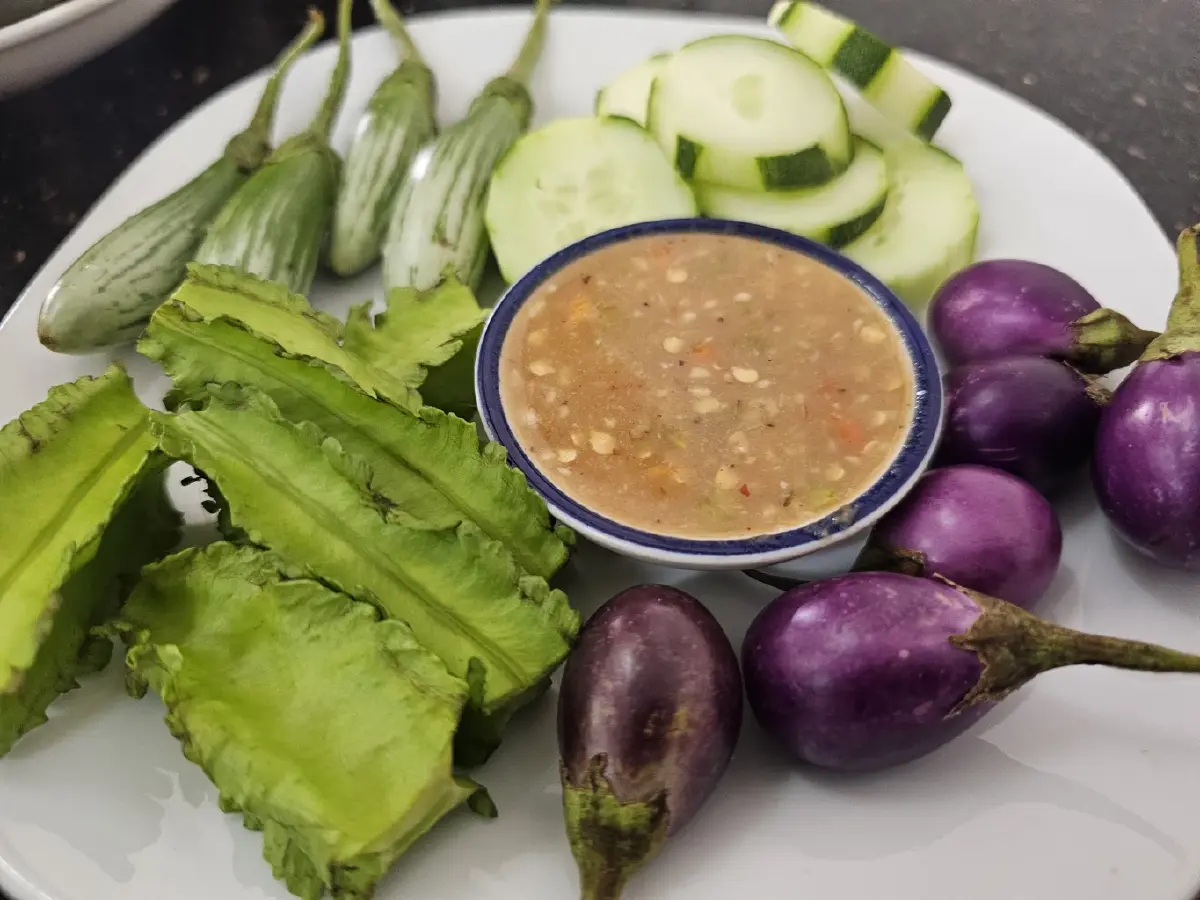 ‘แกงขมิ้น’ ที่ ‘ครัวหนังตะลุง’ จากทุ่งสง หรอยแรง ที่ แฟลตคลองจั่น