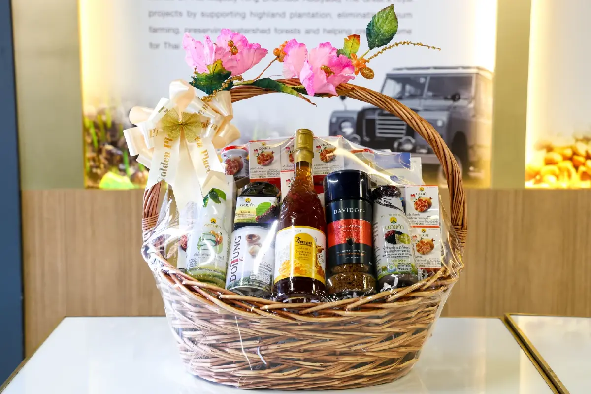 เปิดไอเดีย 9 กระเช้า ก้าวสู่ปี 2569 อย่างมีความหมายจากโกลเด้น เพลซ